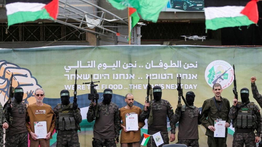 حماس: سلمنا رداً ايجابياً لوسطاء "وقف النار" 