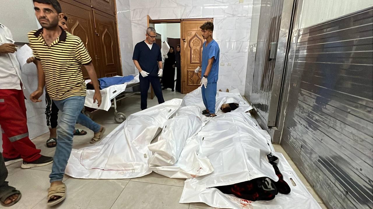 14  شهيداً في قصف خيمة تؤوي نازحين في خانيونس
