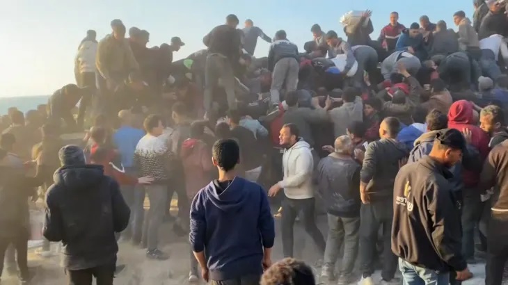 الأونروا: نموذج توزيع المساعدات في غزة دعوة للموت