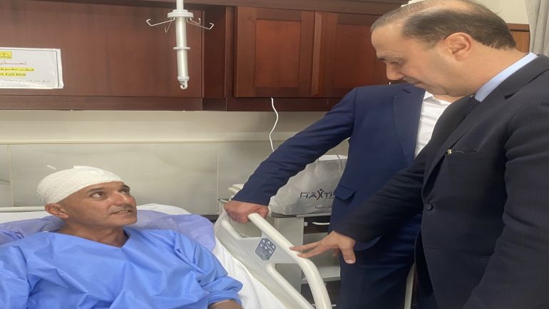 المومني : رئيس الوزراء وجه بمتابعة حادثة الاعتداء على الصحفي الحباشنة