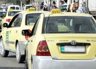 الزرقاء.. أصحاب مكاتب التكاسي يطالبون هيئة تنظيم النقل بسحب تراخيص المكاتب الجديدة