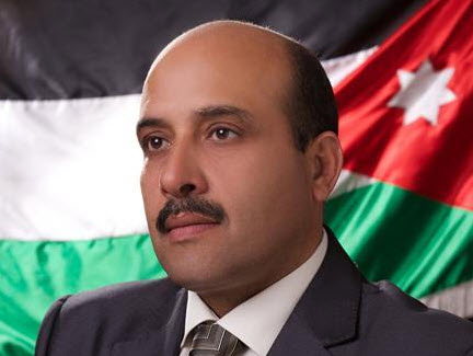 النائب القطاطشة يحجب.. ويهاجم الرفاعي