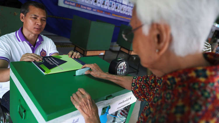 بدء التصويت في أول انتخابات تشريعية في تايلاند