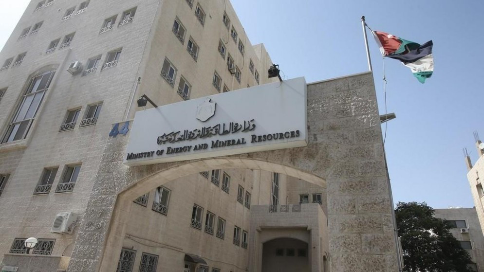 وزير الطاقة: تطوير البنية التحتية للطاقة وتحسين الاستثمار ضمن رؤية التحديث الاقتصادي
