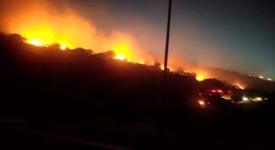 حريق كبير في وادي شعيب
