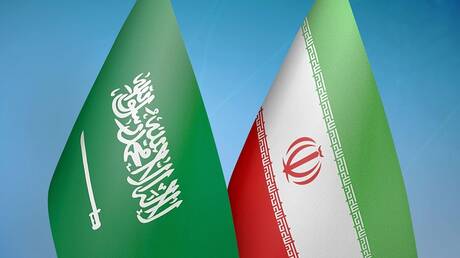 إيران تدرس تسيير رحلات جوية إلى السعودية