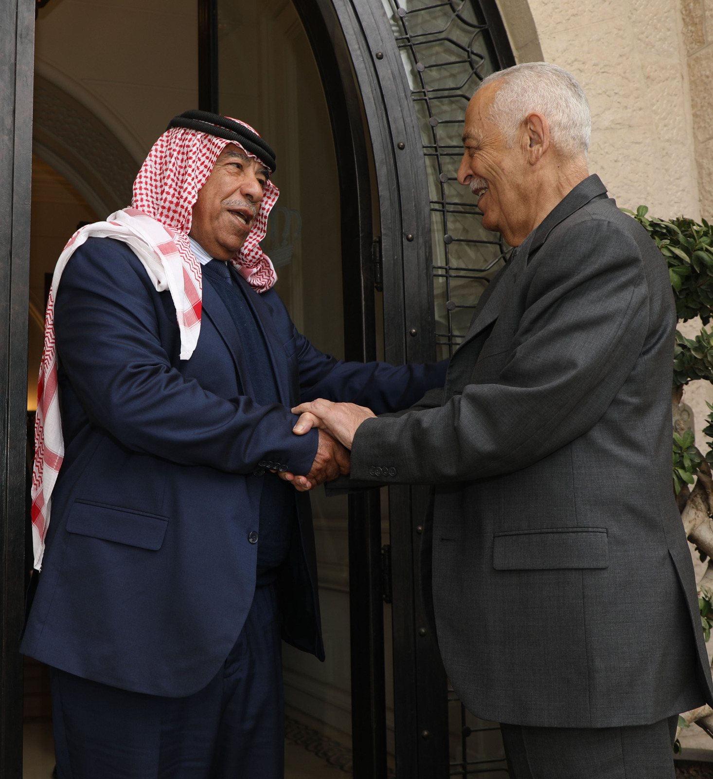العيسوي يلتقي لجنة اعمار مدينة الرمثا