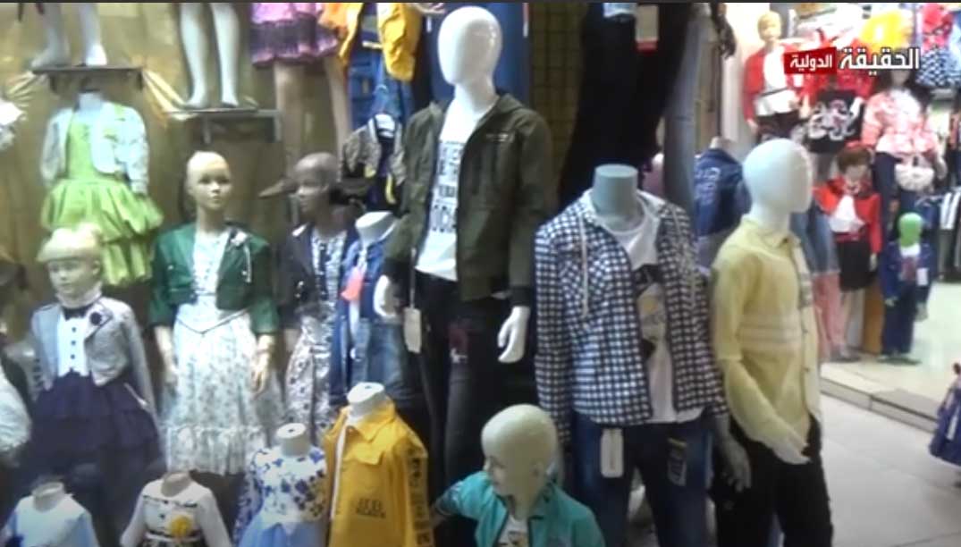 تجار ملابس: ضعف الحركة الشرائية قبل العيد.. تقرير تلفزيوني