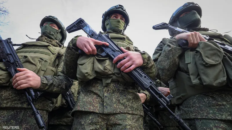 زيلينسكي: روسيا هاجمت أوكرانيا بأكثر من 90 صاروخا و60 مسيرة