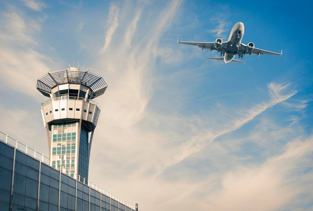 هيئة الطيران تدعو المسافرين للتواصل مع الشركات بشأن حجوزاتهم لدول الخليج
