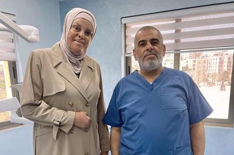الأسيرة المحررة جعابيص تبدأ رحلة علاجها في الأردن
