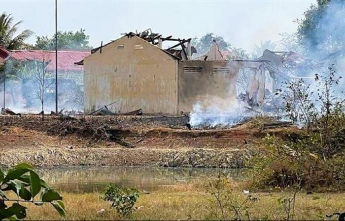 كمبوديا: مقتل 20 جندياً في انفجار مستودع للذخيرة في قاعدة عسكرية