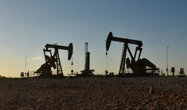 أسعار النفط تتكبد أكبر خسارة أسبوعية في 3 أشهر