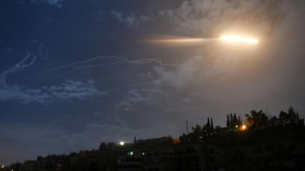 سوريا تسقط صواريخ "إسرائيلية" أطلقت من الجولان نحو ريف دمشق