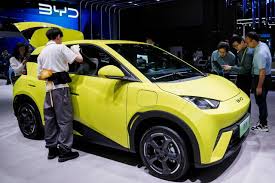 الاتحاد الأوروبي يفرض رسوما جمركية قد تصل لـ38% على السيارات الكهربائية الصينية