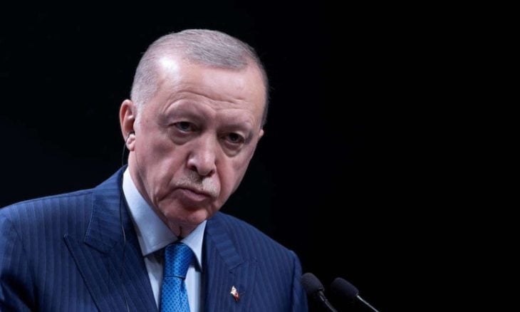 أردوغان في برلين.. أجواء أمنية وسياسية "مشحونة" تخيم على مباراة تركيا وهولندا