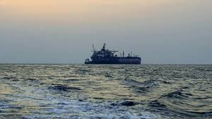 الأمن البحري العماني: «برستيج فالكون» انقلبت قبالة ساحل الدقم