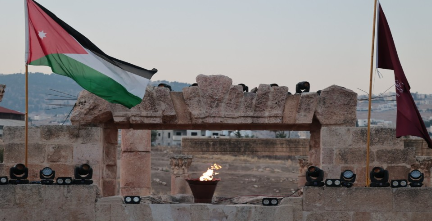 إيقاد شعلة نسخة تضامنية مع الفلسطينيين لمهرجان جرش