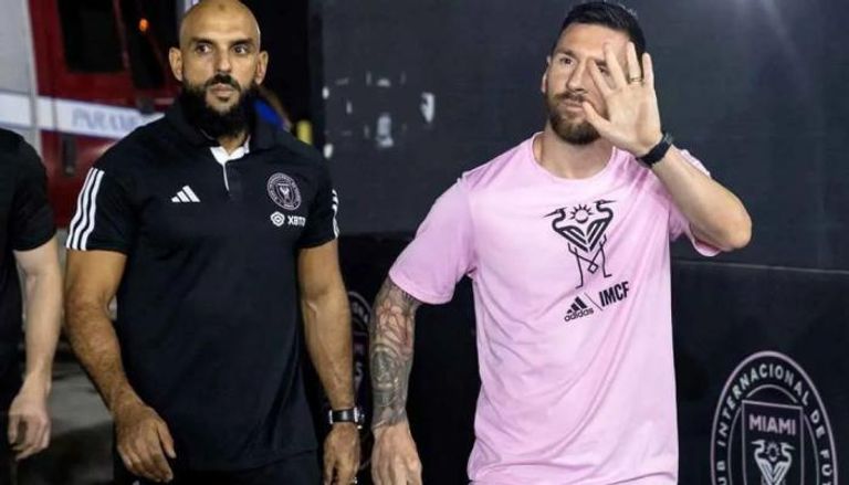 لوغان بول يرفض 15 مليون دولار لمواجهة حارس ميسي الشخصي