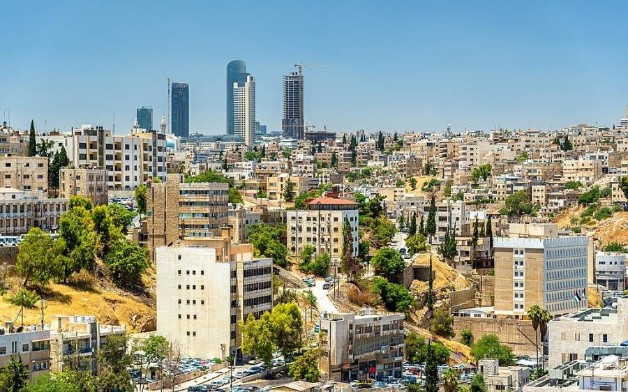 أجواء حارة في أغلب المناطق الجمعة والسبت