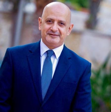 الحاج توفيق : الشعب السوري الشقيق بستاهل كل خير
