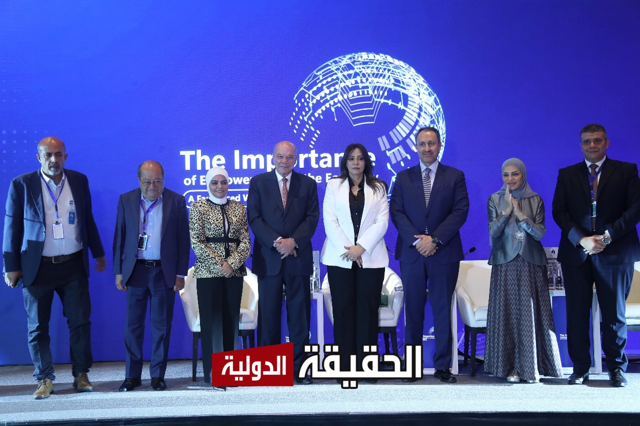 الفايز يرعى انطلاق مؤتمر "الرقمنة والريادة" بالعقبة - صور