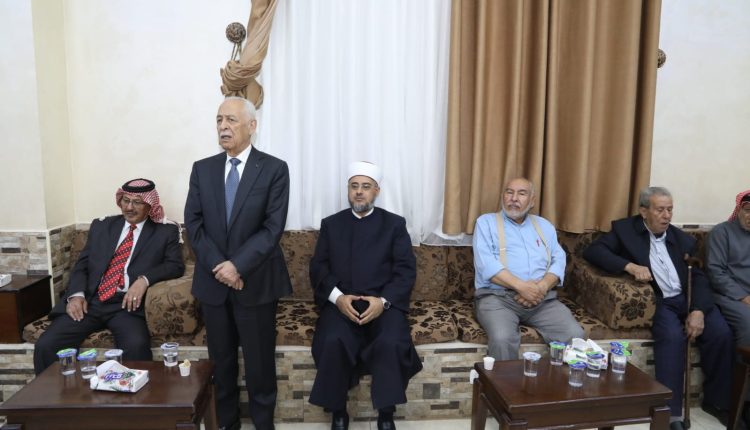 رئيس الديوان الملكي يعزي عشيرة المعايطة