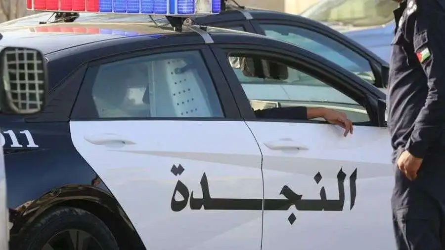 القبض على شخصين عرضا وباعا تذاكر لمباراة الأردن والعراق في السوق السوداء