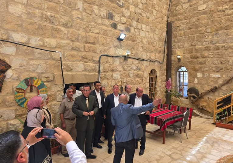 الفراية يفتتح في الكرك متحف الحياة الشعبية بحلته الجديدة