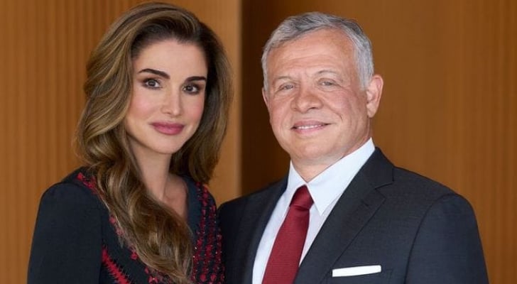 الملك والملكة يصلان الملعب لمؤازرة المنتخب الوطني لكرة القدم