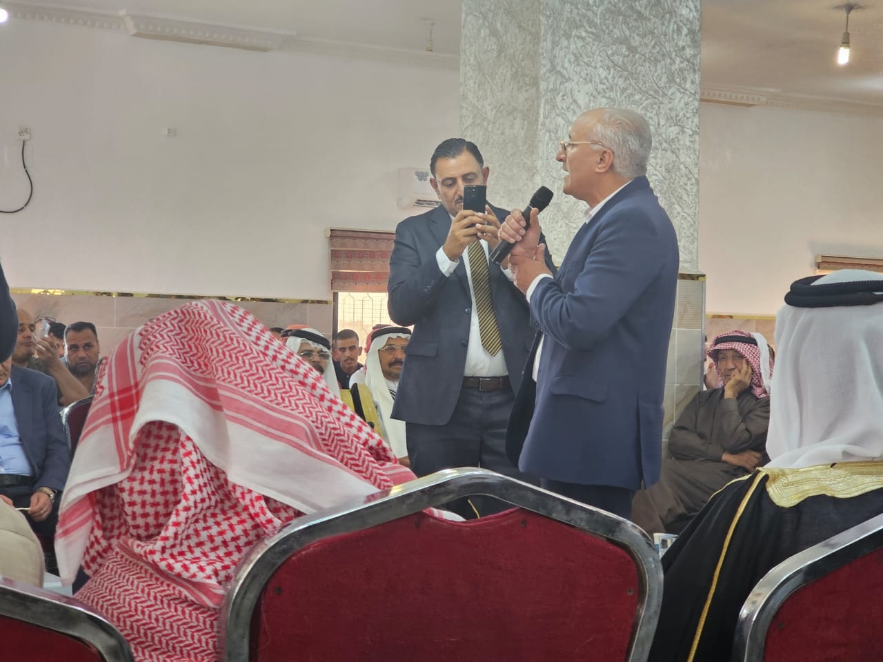 اجتماع عشائري في الكرك على خلفية الاعتداء على الصحفي فارس الحباشنة: مطالبات بتطبيق القانون ومحاسبة المعتدين - صور