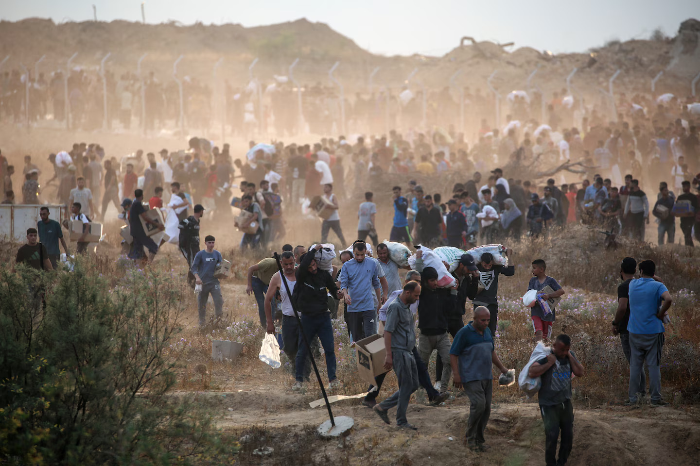  798 فلسطينياً استشهدوا خلال محاولتهم الحصول على المساعدات في غزة