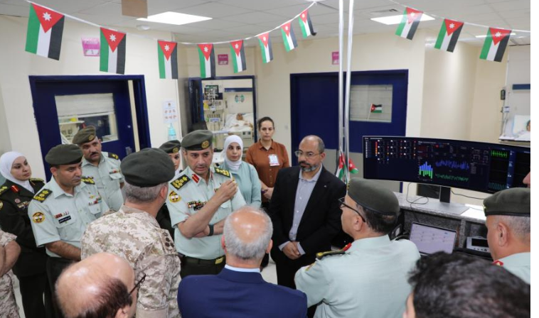 الخدمات الطبية تدخل جهاز مدعم بالذكاء الاصطناعي للعناية الحثيثة