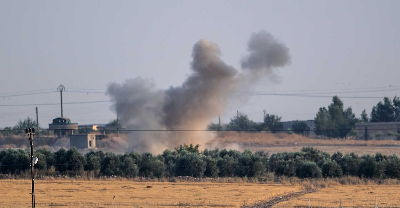 7 قتلى ونحو 30 إصابة بانفجار في سوريا قرب الحدود التركية